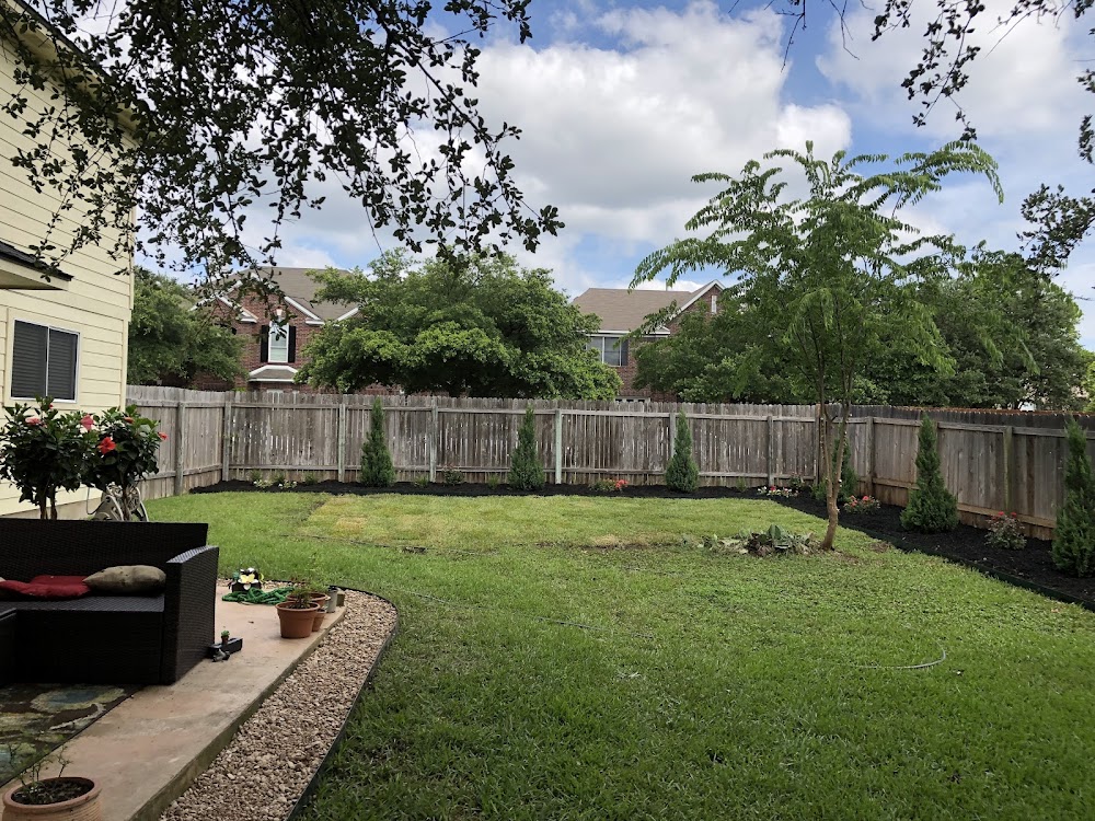 Reyes Landscaping