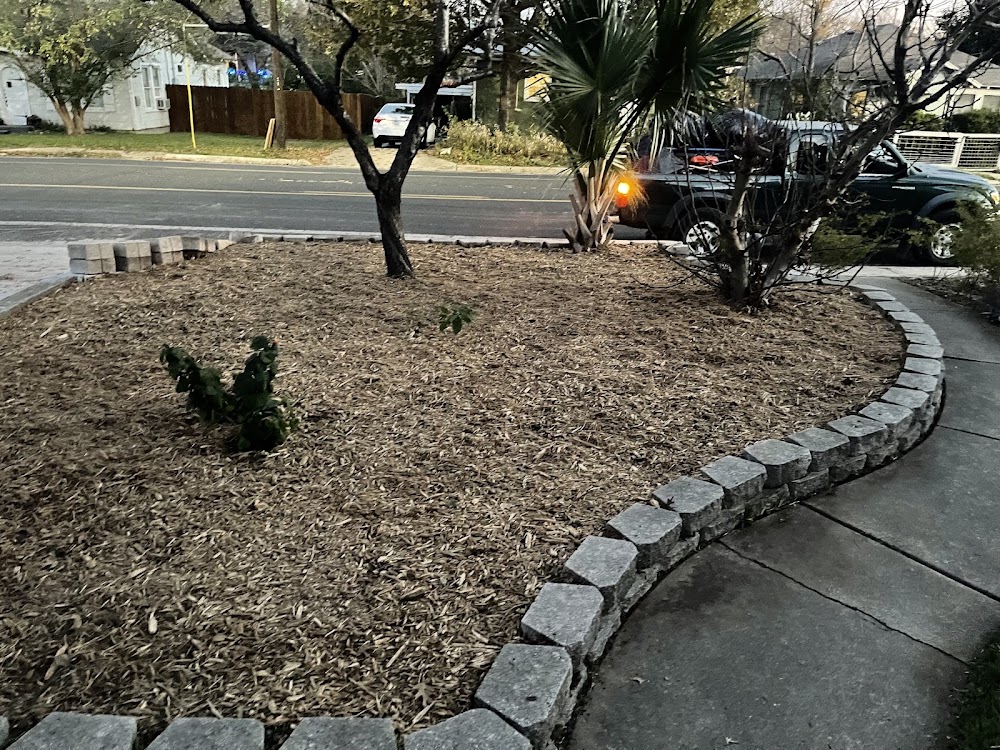 Hamilton's Lawn Care, LLC