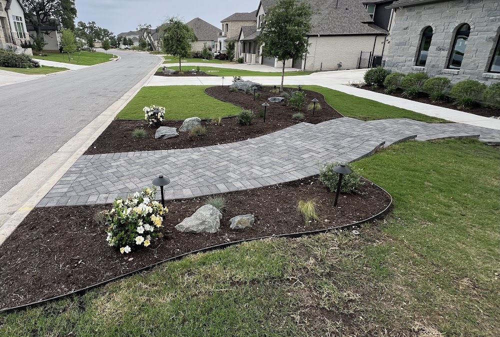 Sauly’s landscaping