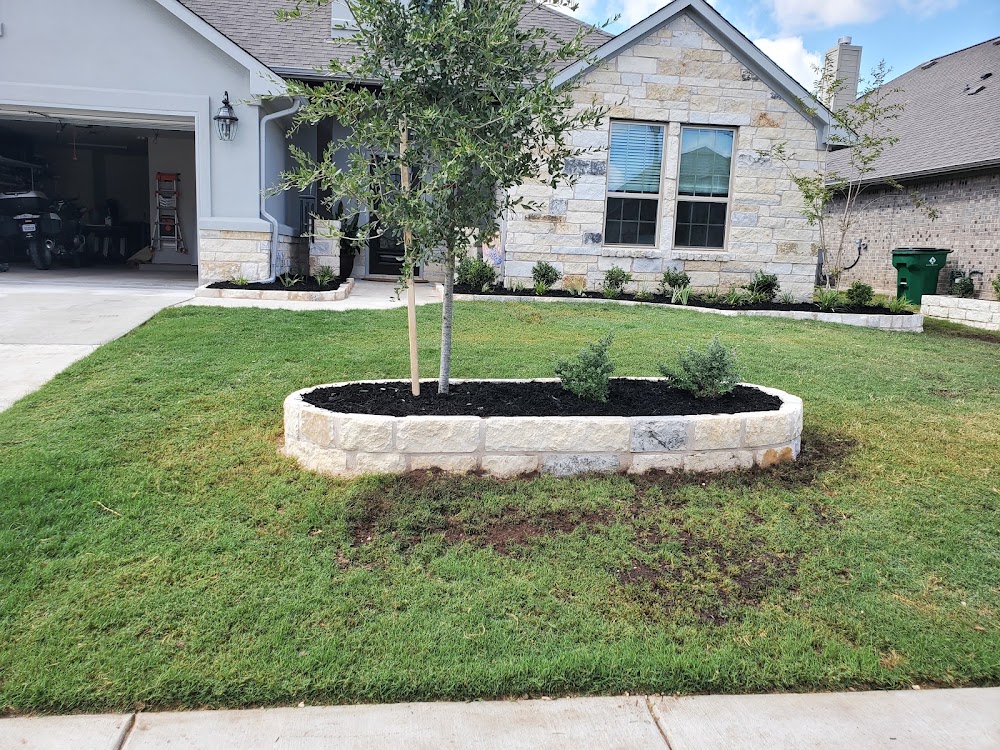 GR ROYAL LANDSCAPING
