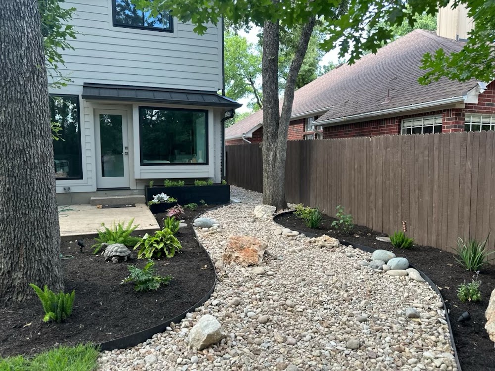 Tidy Flamingo LLC / General Contractors