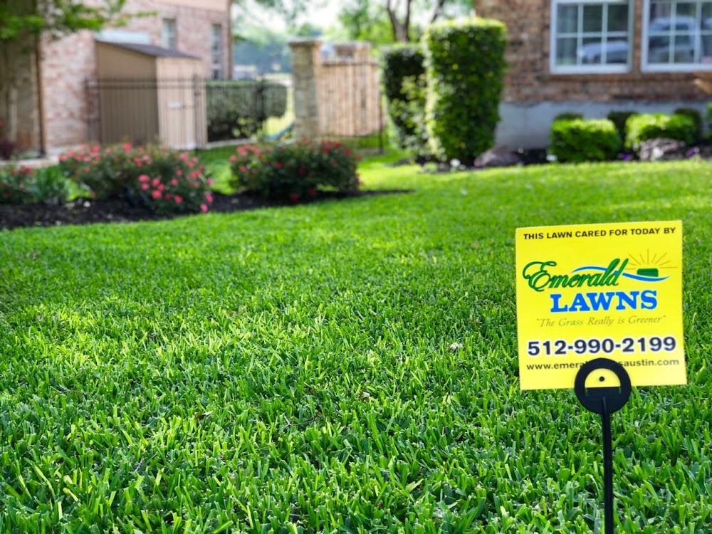 Emerald Lawns - Austin Lawn Care
