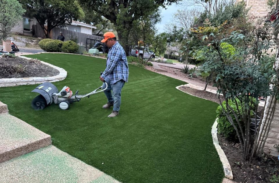 Lorenzo Landscaping